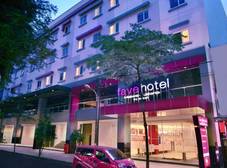 Фото отеля favehotel Melawai