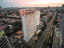 Фото отеля Hotel GranDhika Iskandarsyah