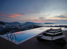 Фото отеля The Unity Patong