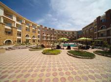 Фото отеля Royal Beach Resort