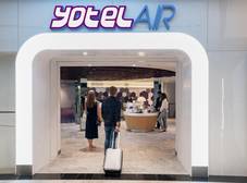 Фото отеля YOTELAIR Singapore Changi Airport