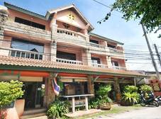 Фото отеля Casa Brazil Homestay & Gallery, Karon