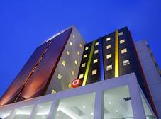 Фото отеля Amaris Hotel Bekasi Barat