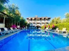 Фото отеля Doga Hotel