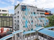 Фото отеля Haven't Met Silom
