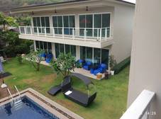 Фото отеля Surf & Sand Resort