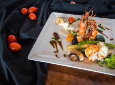 Фото отеля DoubleTree by Hilton Hotel Zanzibar - Stone Town