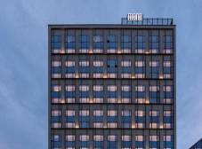 Фото отеля Mona Plaza Hotel