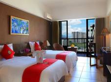 Фото отеля J Hotel Sanya