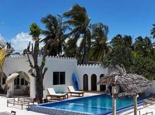 Фото отеля Coco Beach Hotel