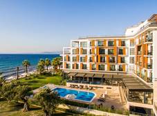 Фото отеля MAIA Luxury Beach Hotel & Spa