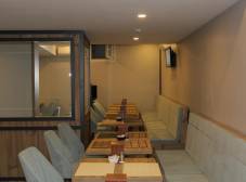 Фото отеля The Reina Hotel