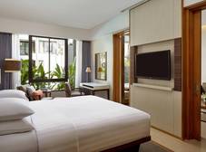 Фото отеля Courtyard by Marriott Bali Seminyak