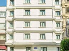 Фото отеля Alpinn Hotel DUE