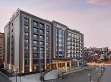 Фото отеля Courtyard by Marriott Tashkent
