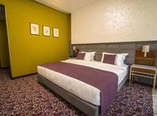 Фото отеля Forrest Terrace Hotel