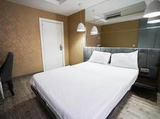 Фото отеля Time Hotel Mecidiyekoy