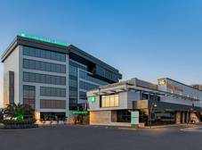 Фото отеля Wyndham Garden Baku