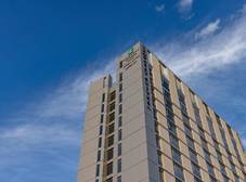 Фото отеля Embassy Suites By Hilton Doha Old Town