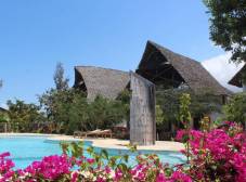 Фото отеля Breeze Residence Apartments