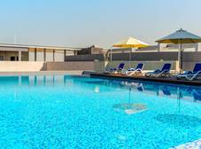 Фото отеля West Walk Retaj Hotel