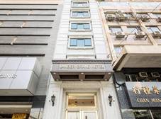 Фото отеля Lander Grand Hotel