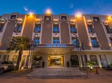 Фото отеля Grand Plaza Takhasosi Riyadh