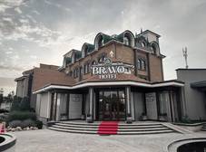 Фото отеля Bravo Hotel