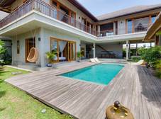 Фото отеля Zin Berawa Villas & Bungalows