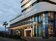 Фото отеля CourtYard by Marriott