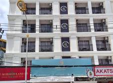 Фото отеля Sereneburi Patong Residence