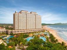 Фото отеля Holiday Inn Resort Ho Tram Beach, an IHG Hotel