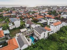 Фото отеля Roomates Hostel & Surf Camp Canggu by Ini VIE Hospitality