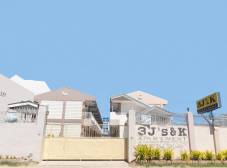 Фото отеля 3j's And K Apartment