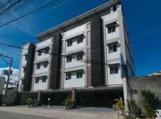 Фото отеля RedDoorz @ Leoncia Apartelle Mandaue City