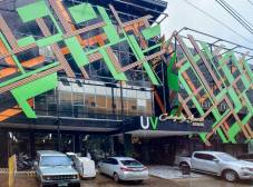 Фото отеля UrbanView @ Lacson Street Bacolod City by RedDoorz