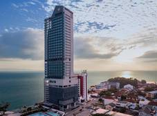 Фото отеля Hompton By The Beach Penang
