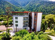 Фото отеля Emerald Hotel