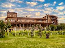 Фото отеля Schuchmann Wines Chateau & SPA