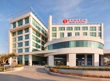 Фото отеля Ramada Hotel Suites by Wyndham Kemalpasa