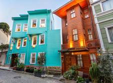 Фото отеля Wonder Wood Hotel