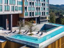 Фото отеля Arize Hotel Sri Racha