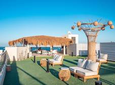 Фото отеля Redcon Suites