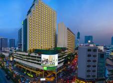 Фото отеля Holiday Inn Silom