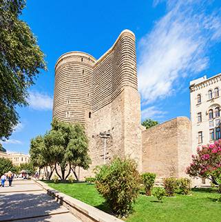 Путеводитель по Азербайджану (Баку). Старый город и современная архитектура